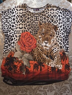 Model France Leopard & Rose Bedazzled Tunic